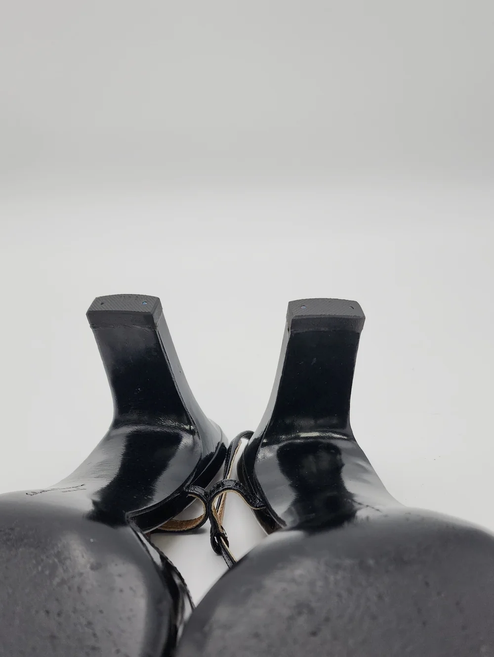 Vintage Salvatore Ferragamo Black Patent Leather Slingback Pumps Square Toe 9 C